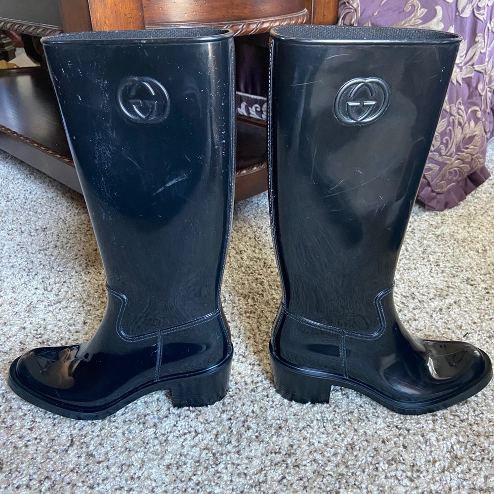Gucci black logo patent rubber rain boots Sz 9 - Picture 3 of 10
